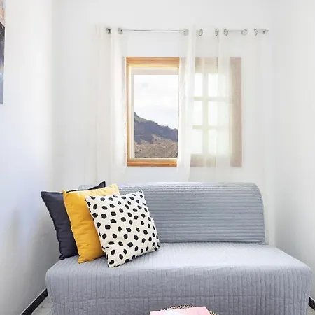 Casa Maruca With Roque Nublo View بيت للعطل *