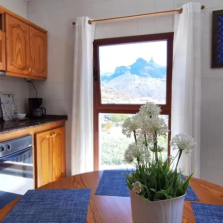 Casa Maruca With Roque Nublo View بيت للعطل تيخيدا
